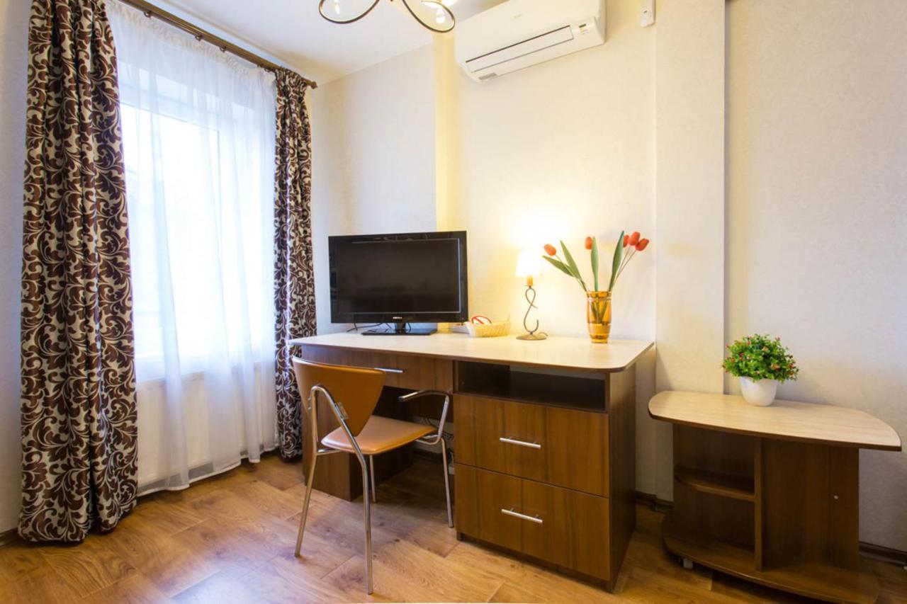 Excellent Studio Apartment In The Center - Kravtsova Lane 13B Kharkiv Eksteriør billede