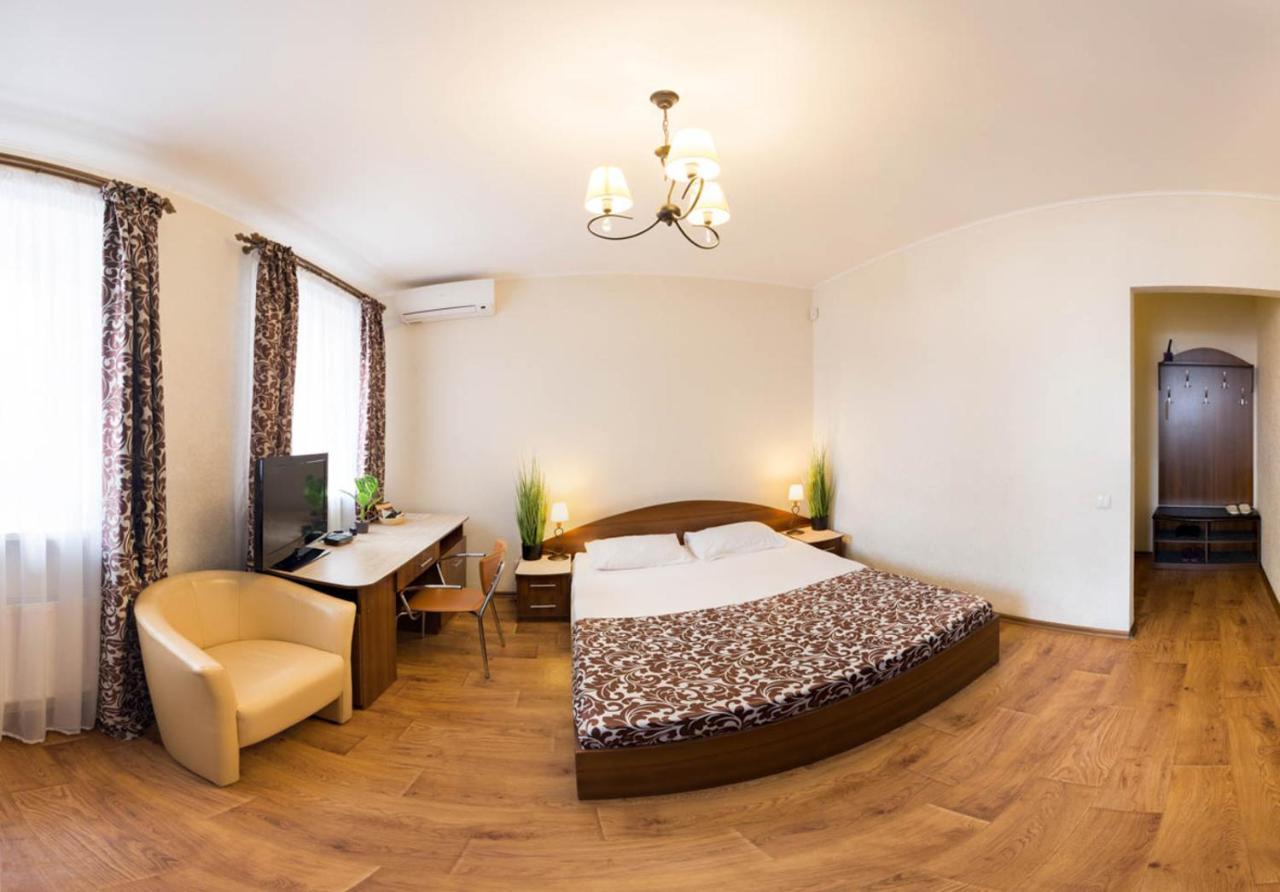 Excellent Studio Apartment In The Center - Kravtsova Lane 13B Kharkiv Eksteriør billede